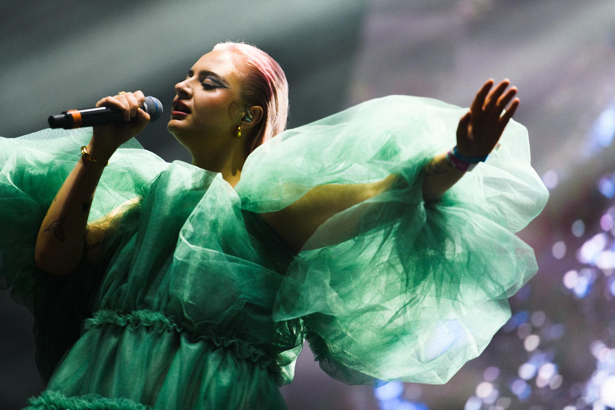 Jorja Smith steals the show